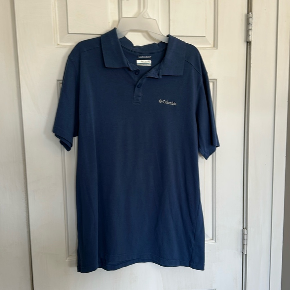 Men’s Columbia Blue polo size XL